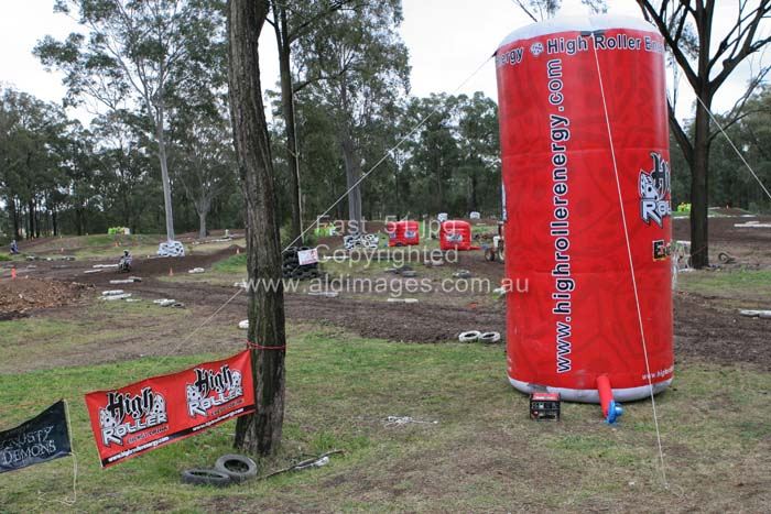 678x444 pixels (86K)